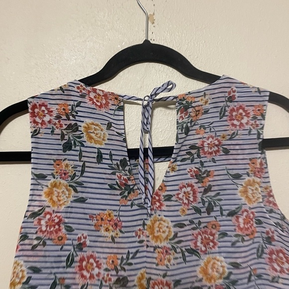 CAbi 5354 Penelope Floral Tank Top‎ Size XS - Picture 6 of 8